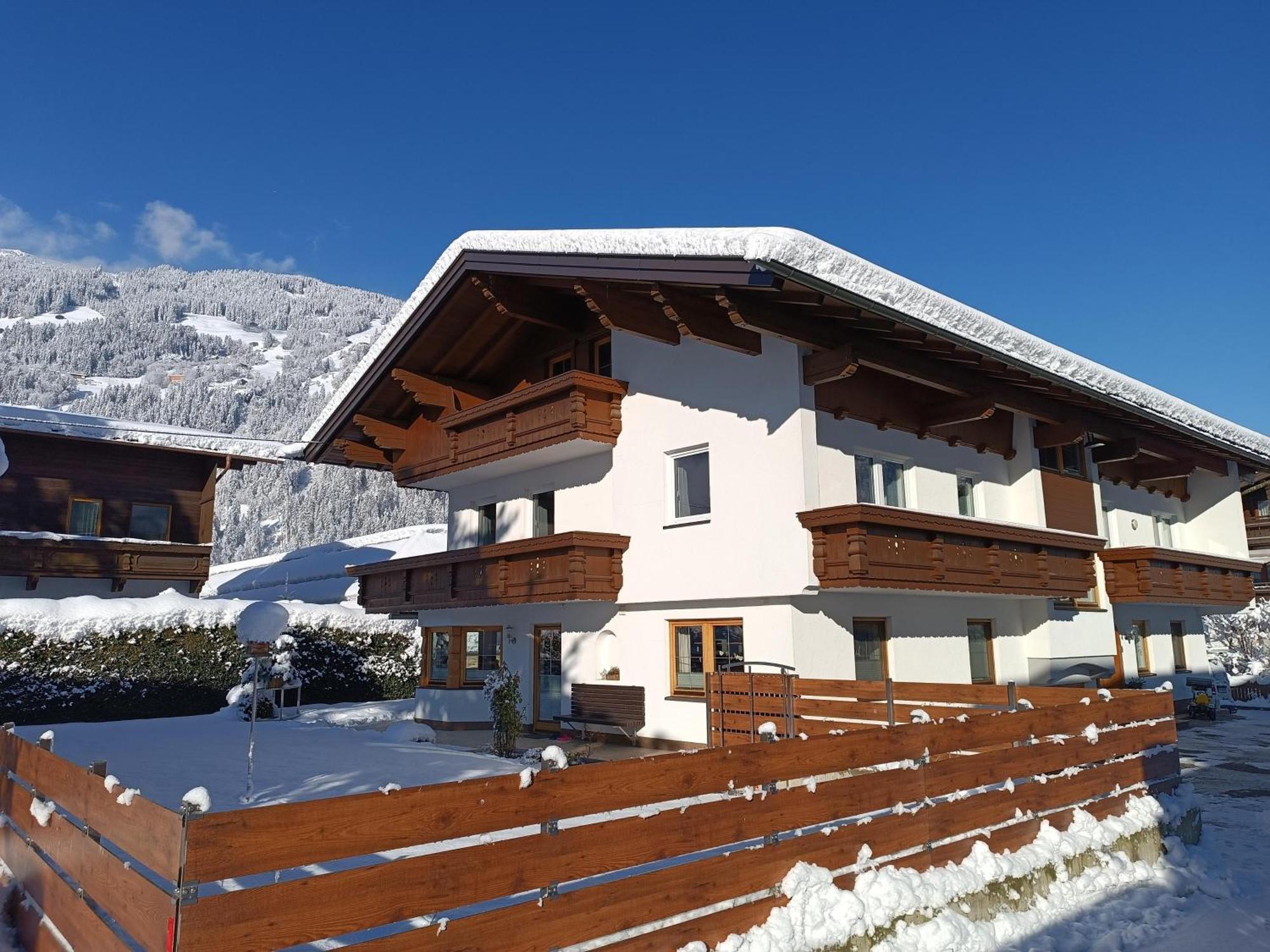 Appartement Kroell Katharina Zell am Ziller Esterno foto